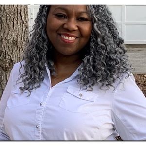 Meet your Posher, Nikita